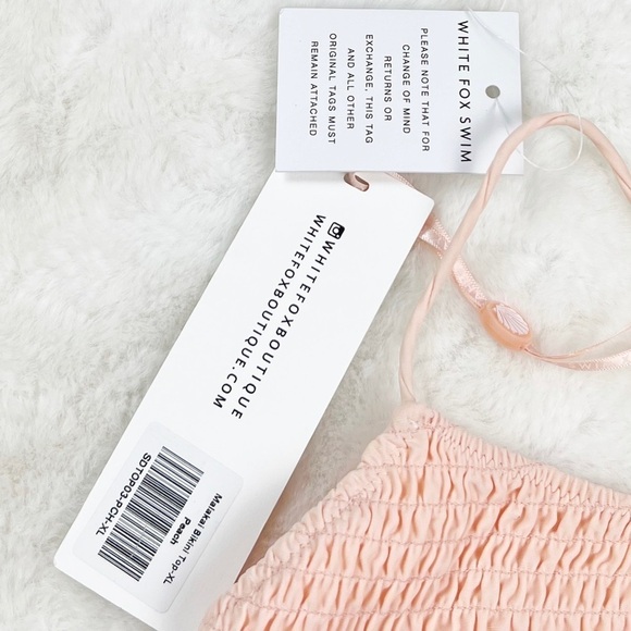 NWT White Fox Boutique x Sara’s Day Malaki Smocked Bikini Top in Pink - Picture 8 of 8